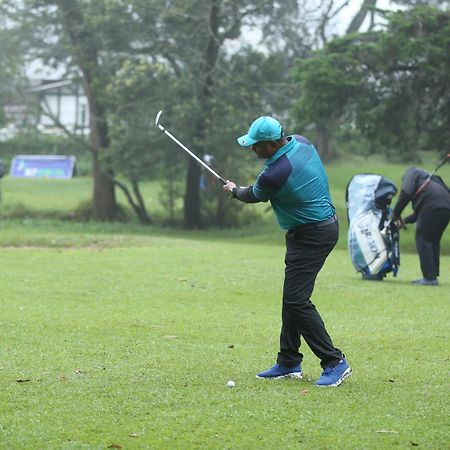 Hotel Nuwara Eliya Golf Club Extérieur photo