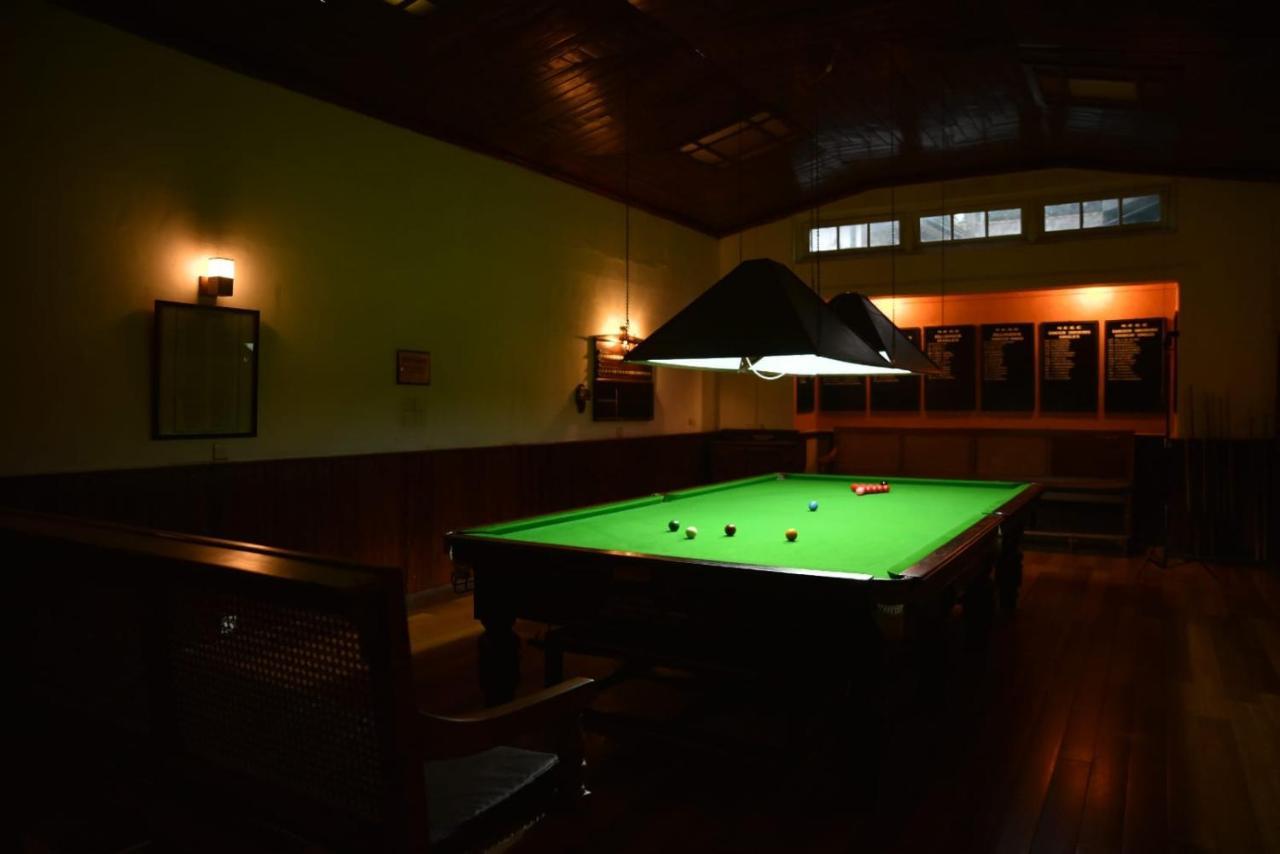 Hotel Nuwara Eliya Golf Club Extérieur photo