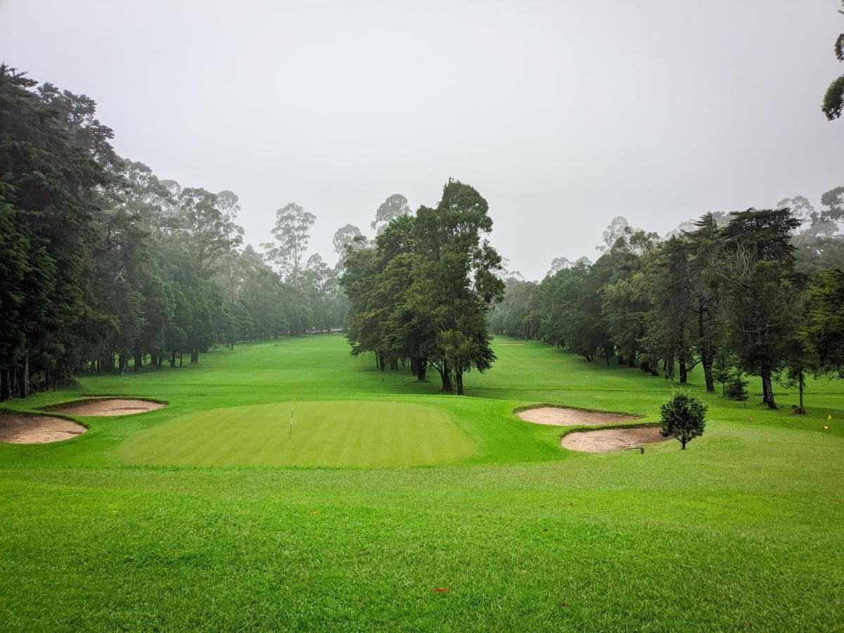 Hotel Nuwara Eliya Golf Club Extérieur photo