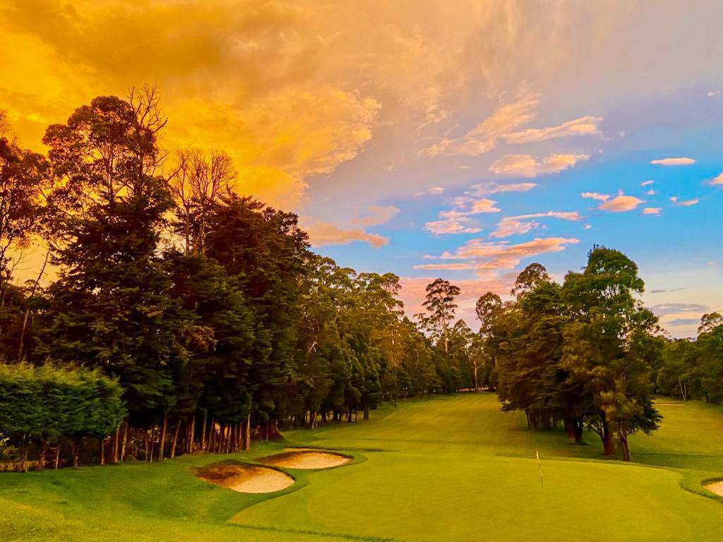 Hotel Nuwara Eliya Golf Club Extérieur photo