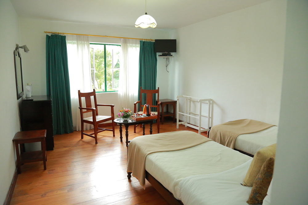 Hotel Nuwara Eliya Golf Club Extérieur photo