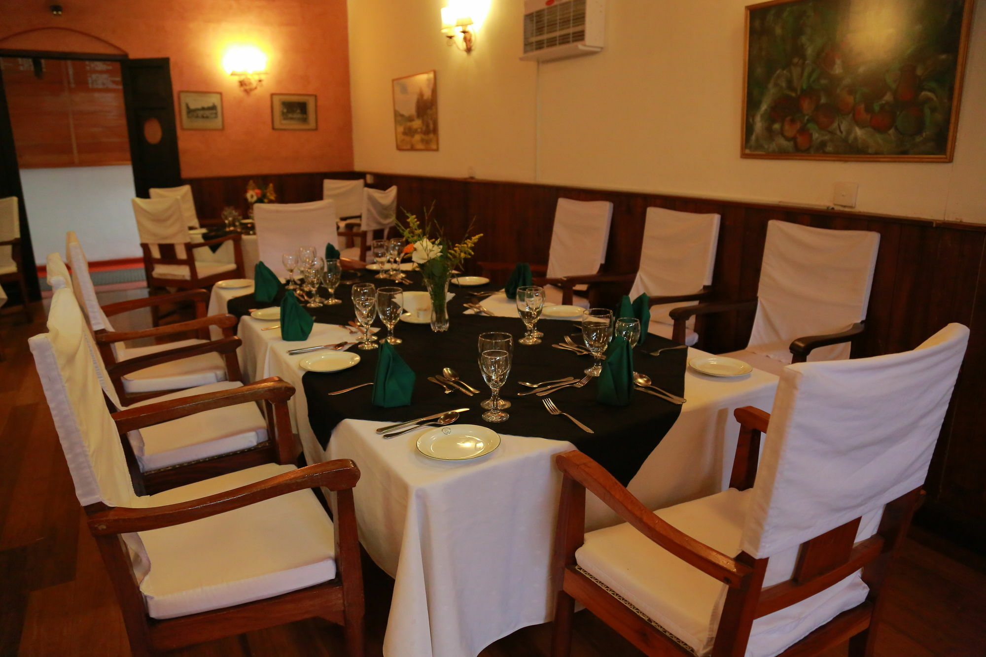 Hotel Nuwara Eliya Golf Club Extérieur photo